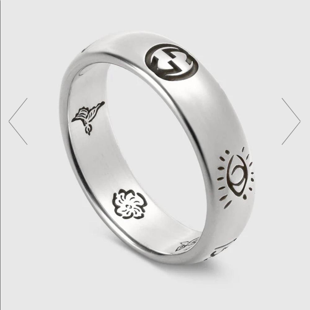 "Blind For Love" Gucci ring